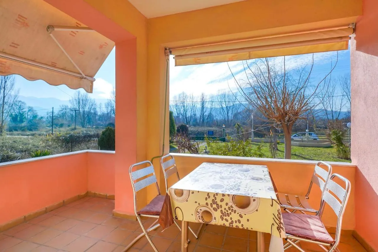 Kargas Apartments Olympiada